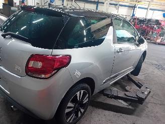 Citroën DS3 DS3 (SA) Hatchback 1.6 VTi 120 16V (EP6C(5FS)) [88kW]  (04-2010/07-201=
5) picture 3
