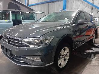 Auto da rottamare Volkswagen Passat Passat Variant (3G5) Combi 2.0 R 16V 4Motion (DNFE) [206kW]  (05-2015/=
03-2024) 2021/4