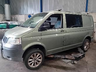 Volkswagen Transporter Transporter T5 Van 2.5 TDi (BNZ) [96kW]  (04-2003/11-2009) picture 1