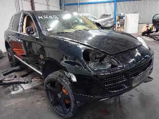 Porsche Cayenne Cayenne (9PA) SUV 3.2 V6 24V (M02.2Y) [184kW]  (10-2003/09-2007) picture 2