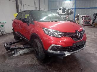 Renault Captur Captur (2R) SUV 1.2 TCE 16V EDC (H5F-412(H5F-G4)) [87kW]  (01-2016/...=
) picture 2