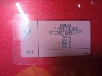 Renault Captur Captur (2R) SUV 1.2 TCE 16V EDC (H5F-412(H5F-G4)) [87kW]  (01-2016/...=
) picture 6