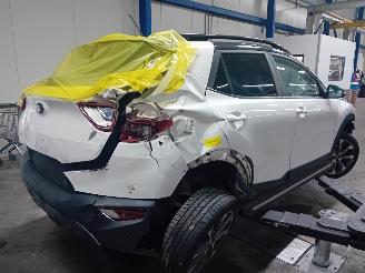 Kia Stonic Stonic (YB) SUV 1.0i T-GDi 12V (G3LC) [88kW]  (07-2017/...) picture 3