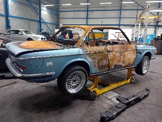 BMW 2500 2500...3.2 (E9) Coupé 2.5 CS (M30-B25) [110kW]  (09-1974/03-1976) picture 3