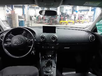 Audi A3 A3 Sportback (8VA/8VF) Hatchback 5-drs 1.2 TFSI 16V (CJZA(Euro 5)) [77=
kW]  (05-2013/03-2020) picture 5