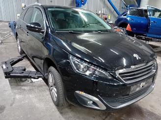 Peugeot 308 308 SW (L4/L9/LC/LJ/LR) Combi 5-drs 1.6 BlueHDi 120 (DV6FC(BHZ)) [88kW=
]  (03-2014/12-2021) picture 2