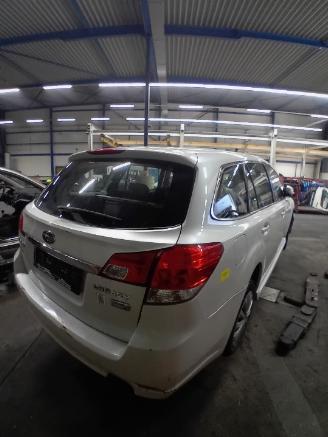 Subaru Legacy Legacy Wagon (BR) Combi 2.0 D 16V (EJ20Z) [110kW]  (09-2009/...) picture 4