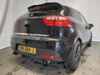 Kia Rio Rio III (UB) Hatchback 1.2 CVVT 16V (G4LA5) [63kW]  (09-2011/12-2017) picture 5