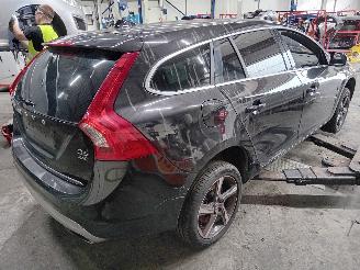 Volvo V-60 V60 I (FW/GW) Combi 2.4 D6 20V Plug-in Hybrid AWD (D82PHEV) [206kW]  (=
06-2012/12-2015) picture 3