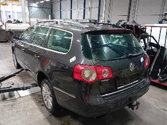 Volkswagen Passat Passat Variant (3C5) Combi 2.0 TFSI/TSI 16V (BWA) [147kW]  (08-2005/11=
-2010) picture 4