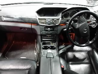 Mercedes E-klasse E (W212) Sedan E-350 CDI BlueEfficiency 3.0 V6 24V (OM642.852) [195kW]=
  (03-2011/12-2015) picture 5