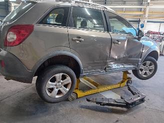 Opel Antara Antara (LA6) SUV 2.4 16V 4x4 (Z24XED(Euro 4)) [104kW]  (07-2006/12-201=
1) picture 3