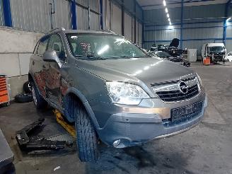Opel Antara Antara (LA6) SUV 2.4 16V 4x4 (Z24XED(Euro 4)) [104kW]  (07-2006/12-201=
1) picture 2