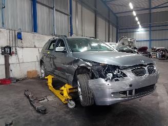 BMW 5-serie 5 serie Touring (E61) Combi 523i 24V (N53-B25A) [140kW]  (01-2007/09-2=
010) picture 2