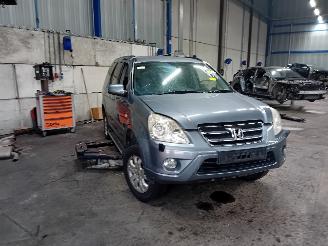 Honda Cr-v CR-V (RD5/6/7/8) SUV 2.0i 16V VTEC (K20A4) [110kW]  (09-2001/03-2007) picture 2
