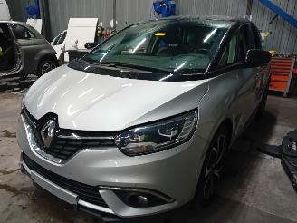 Auto da rottamare Renault Grand-scenic Grand Scénic IV (RFAR) MPV 1.3 TCE 160 16V (H5H-470(H5H-B4)) [117kW]=
  (09-2018/03-2023) 2018