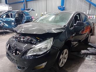 Démontage voiture Opel Astra Astra J (PC6/PD6/PE6/PF6) Hatchback 5-drs 1.4 16V ecoFLEX (A14XER(Euro=
 5)) [74kW]  (12-2009/10-2015) 2010