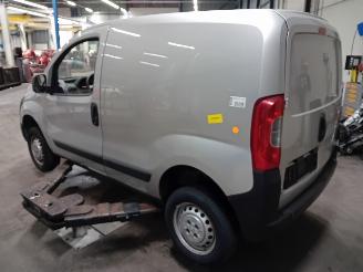 Peugeot Bipper Bipper (AA) Van 1.4 HDi (DV4TED(8HS)) [50kW]  (02-2008/...) picture 4