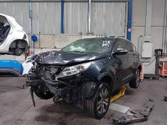 Vrakbiler auto Kia Sportage Sportage (SL) Terreinwagen 2.0 CVVT 16V 4x2 (G4KD) [120kW]  (07-2010/0=
2-2016) 2010/7