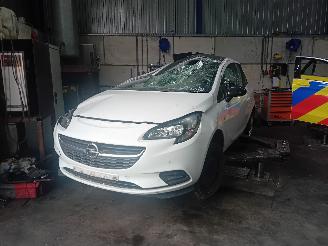 Vrakbiler auto Opel Corsa Corsa E Hatchback 1.0 SIDI Turbo 12V (B10XFL(Euro 6)) [66kW]  (09-2014=
/...) 2015/0