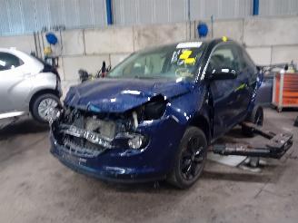 Vrakbiler auto Opel Adam Adam Hatchback 3-drs 1.4 16V (D14XEL(Euro 6d-temp)) [64kW]  (10-2012/0=
5-2019) 2018/0