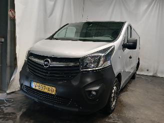 krockskadad bil auto Opel Vivaro Vivaro Van 1.6 CDTi BiTurbo 125 (R9M-452(R9M-D4)) [92kW]  (03-2016/12-=
2019) 2019/3