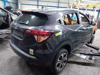 Honda  HR-V (RU) MPV 1.5 i-VTEC 16V (L15B4(Euro 6)) [96kW]  (08-2015/...) picture 3