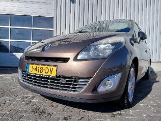 skadebil auto Renault Scenic Grand Scénic III (JZ) MPV 1.4 16V TCe 130 (H4J-700(H4J-A7)) [96kW]  =
(02-2009/12-2016) 2010/7