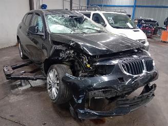 BMW 1-serie 1 serie (F40) Hatchback 120i 2.0 TwinPower 16V (B48-A20A) [131kW]  (11=
-2020/...) picture 2