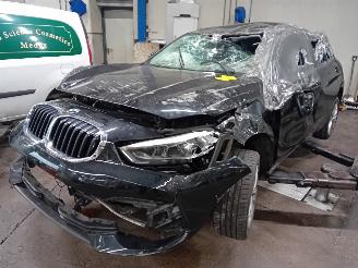 Vrakbiler auto BMW 1-serie 1 serie (F40) Hatchback 120i 2.0 TwinPower 16V (B48-A20A) [131kW]  (11=
-2020/...) 2022/0