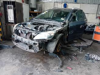 Vrakbiler auto Kia Cee d Cee'd Sporty Wagon (EDF) Combi 1.4 16V (G4FA) [66kW]  (07-2009/12-2012=
) 2010/0