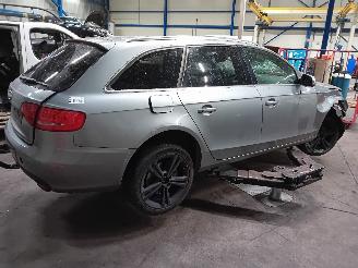 Audi A4 A4 Avant (B8) Combi 3.0 TDI V6 24V Quattro (CCWA) [176kW]  (04-2008/03=
-2012) picture 3