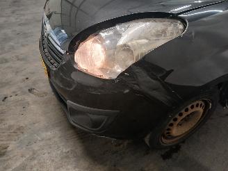 Opel Combo Combo Tour MPV 1.4 16V ecoFlex (A14FP(843.A1.000)) [70kW]  (02-2012/12=
-2018) picture 21