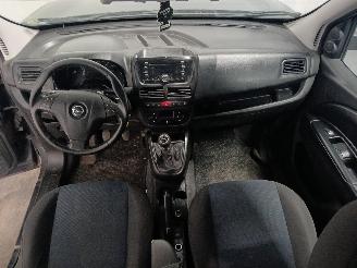 Opel Combo Combo Tour MPV 1.4 16V ecoFlex (A14FP(843.A1.000)) [70kW]  (02-2012/12=
-2018) picture 11