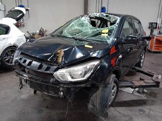 Uttjänta bilar auto Hyundai I-20 i20 Hatchback 1.2i 16V (G4LA) [63kW]  (03-2012/12-2015) 2014/1
