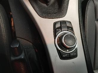 BMW 3-serie 3 serie Touring (E91) Combi 318i 16V (N43-B20A) [105kW]  (05-2007/05-2=
012) picture 19