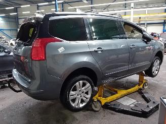 Peugeot 5008 5008 I (0A/0E) MPV 1.6 THP 16V (EP6CDT(5FV)) [115kW]  (09-2009/03-2017=
) picture 3