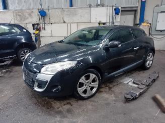 Autoverwertung Renault Mégane Megane III Coupe (DZ) Hatchback 3-drs 1.4 16V TCe 130 (H4J-700(H4J-A7)=
) [96kW]  (04-2009/02-2016) 2013