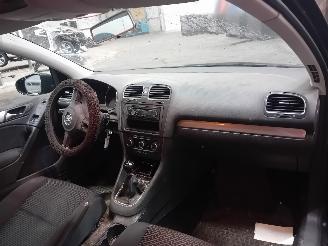 Volkswagen Golf Golf VI (5K1) Hatchback 1.2 TSI BlueMotion (CBZB) [77kW]  (11-2008/11-=
2012) picture 5