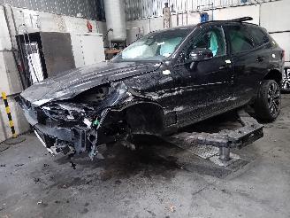 Uttjänta bilar auto Volvo Xc-60 XC60 II (UZ) SUV 2.0 T6 16V Plug-in Hybrid AWD (B4204T46) [250kW]  (04=
-2021/...) 2021/5