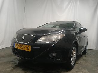 Voiture accidenté Seat Ibiza Ibiza ST (6J8) Combi 1.2 TDI Ecomotive (CFWA) [55kW]  (04-2010/05-2015=
) 2011/7