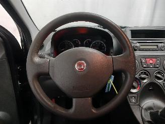 Fiat Panda Panda (169) Hatchback 1.2, Classic (169.A.4000(Euro 5)) [51kW]  (03-20=
10/08-2013) picture 17
