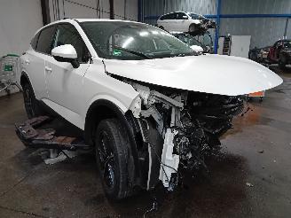 Nissan Qashqai Qashqai (J12) SUV 1.3 DIG-T MHEV 16V (HR13DDT) [103kW]  (04-2021/...) picture 2