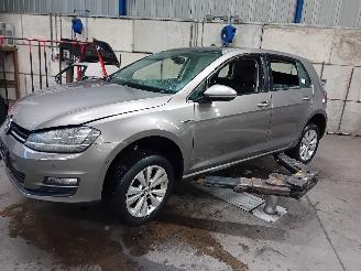 krockskadad bil auto Volkswagen Golf Golf VII (AUA) Hatchback 1.4 TSI 16V (CXSA(Euro 5)) [90kW]  (11-2012/0=
3-2020) 2013/10