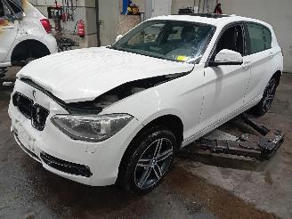 bruktbiler auto BMW 1-serie 1 serie (F20) Hatchback 5-drs 114i 1.6 16V (N13-B16A) [75kW]  (07-2012=
/02-2015) 2013/1