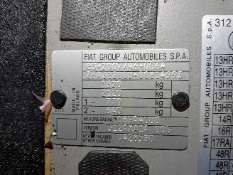 Fiat 500 500C (312) Cabrio 1.2 69 (169.A.4000) [51kW]  (09-2009/...) picture 6