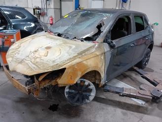 Uttjänta bilar auto Skoda Fabia Fabia III (NJ3) Hatchback 5-drs 1.0 TSI 12V (CHZB) [70kW]  (08-2014/06=
-2021) 2018/6