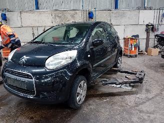 Vrakbiler auto Citroën C1 C1 Hatchback 1.0 12V (1KR-FE(CFB)) [50kW]  (06-2005/09-2014) 2009/2