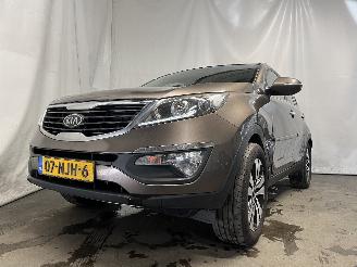 damaged passenger cars Kia Sportage Sportage (SL) Terreinwagen 2.0 CVVT 16V 4x2 (G4KD) [120kW]  (07-2010/0=
2-2016) 2010/9