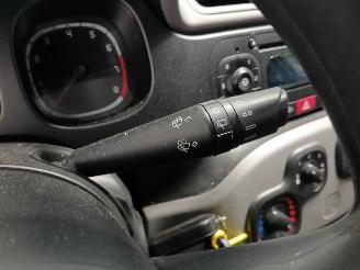 Fiat Panda Panda/Pandina (312) Hatchback 0.9 TwinAir 60 (312.A.6000) [44kW]  (12-=
2013/...) picture 15